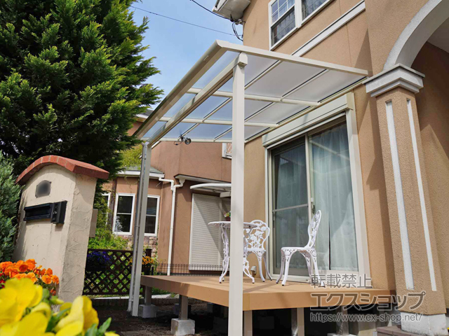 滋賀県大津市ののテラス屋根 ソラリア F型 テラスタイプ 単体 積雪〜20cm対応 施工例