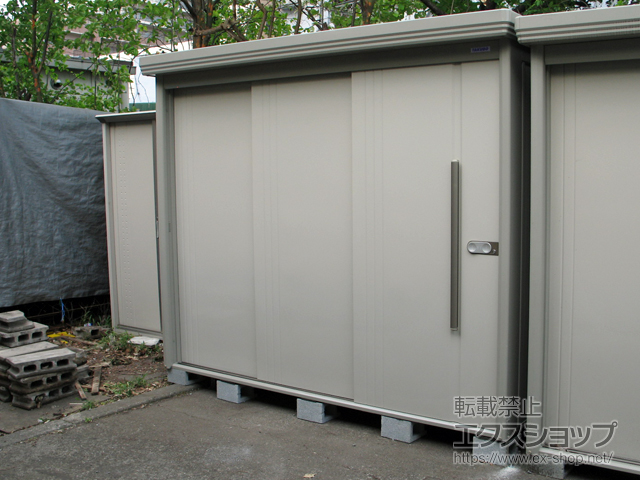 東京都葛飾区のの物置・屋外倉庫 Mr.ストックマンダンディ 一般型 2532×1590×2110 ND-2515-W 施工例