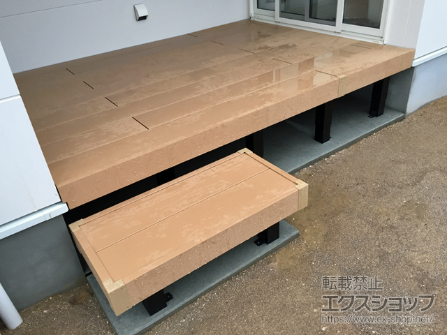 広島県広島市ののウッドデッキ リウッドデッキ 200 施工例