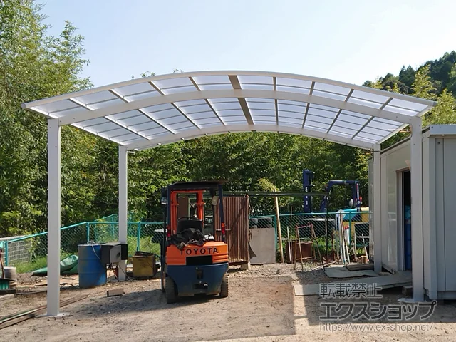 岐阜県多治見市のYKKAPのカーポート レイナツインポートグラン 積雪〜20cm対応 施工例