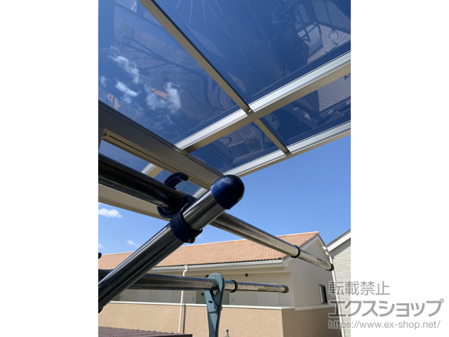 大阪府寝屋川市ののバルコニー・ベランダ屋根 プレシオステラスII R型 屋根タイプ 単体 積雪〜20cm対応 施工例