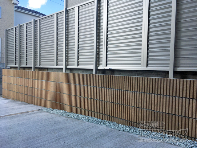 宮城県仙台市ののフェンス・柵 シンプレオフェンス13型 ルーバー 自由柱施工 施工例