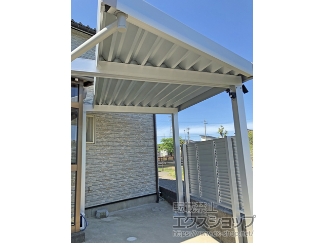 石川県金沢市ののカーポート ジーポートneo Aタイプ 角柱4本柱 積雪〜100cm対応 施工例