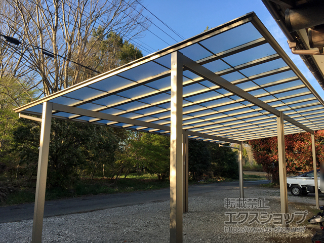 栃木県那須塩原市ののカーポート ネスカF (フラットスタイル) ワイド 積雪〜20cm対応 施工例