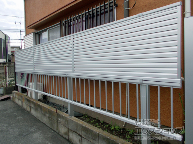 東京都大田区ののフェンス・柵 ミエーネ＋ミエッタフェンス 2段支柱 自立建て用（パネル2段） 施工例