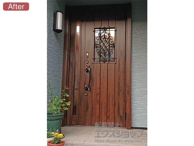 京都府京田辺市のLIXIL リクシル（トステム）の玄関ドア リシェント玄関ドア3 断熱K2仕様 親子仕様(ランマ無)R D41型 ※タッチキー仕様（キー付リモコン） 施工例