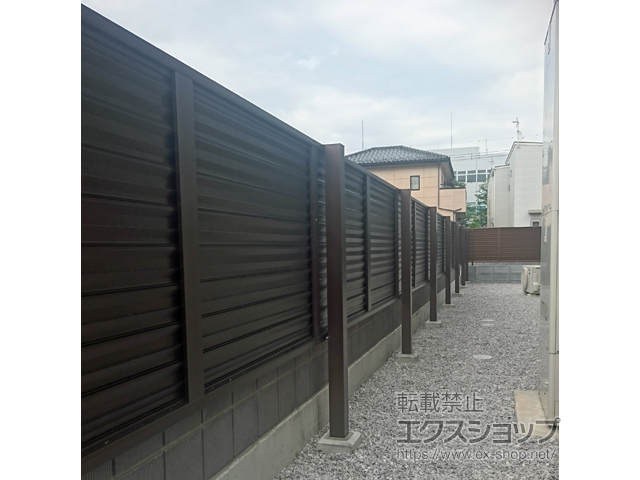 群馬県高崎市ののフェンス・柵 ミエーネフェンス 目隠しルーバータイプ 自由柱施工 施工例
