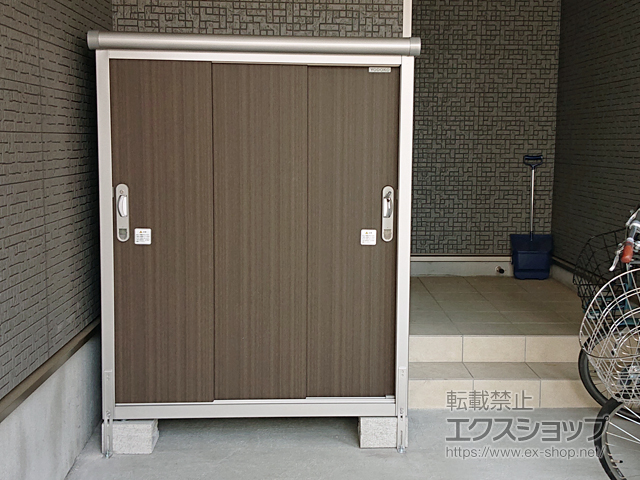 埼玉県所沢市のの物置・屋外倉庫 エスモ 一般型 1200×750×1501 ESE-1207E-DW 施工例