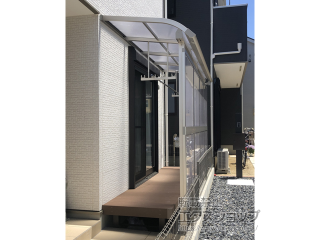 愛知県あま市ののテラス屋根 ソラリア R型 テラスタイプ 単体 積雪〜20cm対応 施工例