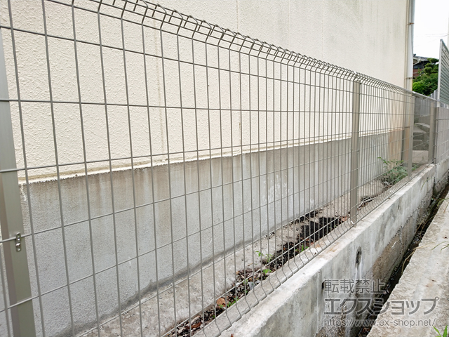 大阪府泉南郡熊取町ののフェンス・柵 イーネットフェンス1F型 自由柱タイプ 施工例