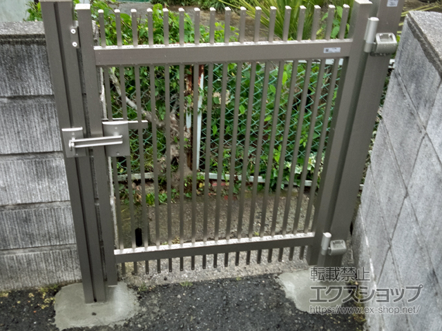 神奈川県横浜市のの門扉 ハイ千峰 片開き　柱使用 施工例