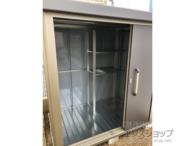 茨城県古河市のの物置・屋外倉庫 エスケーエイト SK8-70 一般型 1800×1200×1940 SK8-70-GK 施工例