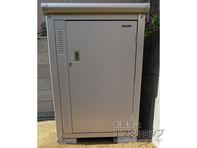 岡山県倉敷市のの物置・屋外倉庫 エスモ 一般型 800×750×1145（ESE-0807Y） ESE-0807Y-SS 施工例