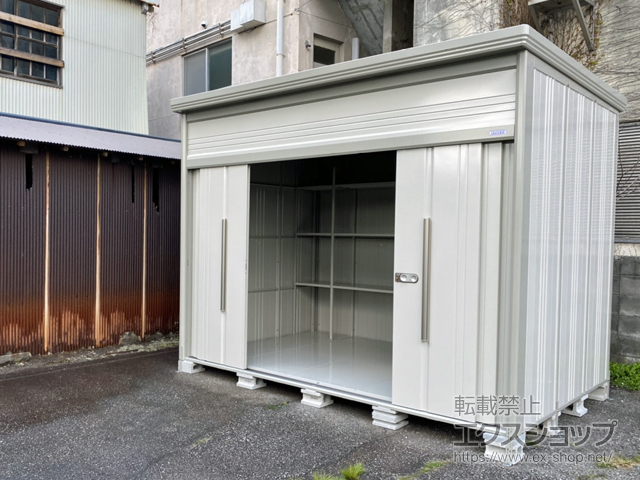 石川県七尾市のの物置・屋外倉庫 Mr.トールマンダンディ 多雪型 3232×2290×2570（JN-S3222） JN-S3222-W 施工例