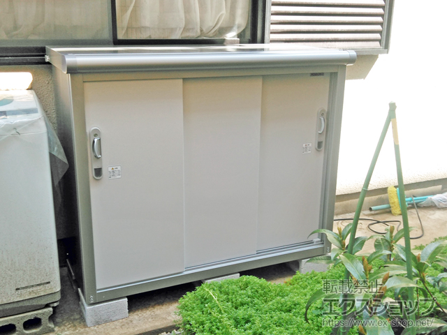 埼玉県さいたま市のの物置・屋外倉庫 エスモ 一般型 1350×520×1101（ESE-1305Y） ESE-1305Y-PW 施工例