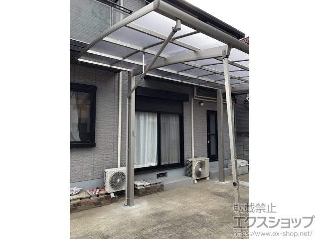 埼玉県鶴ヶ島市ののカーポート レイナポートREグラン 前下がり 積雪〜20cm対応 施工例