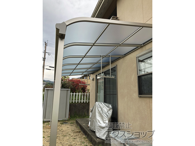 大分県大分市ののテラス屋根 ソラリア R型 テラスタイプ 単体 積雪〜20cm対応 施工例