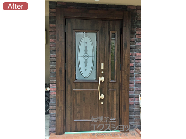 大阪府豊中市のLIXIL リクシル（トステム）の玄関ドア リシェント玄関ドア3 断熱K4仕様 親子仕様(ランマ無)L C15型 ※タッチキー仕様（キー付リモコン） 施工例