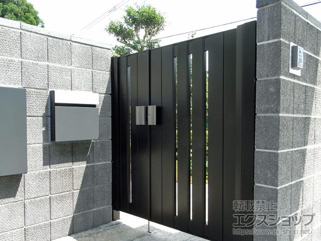 鹿児島県薩摩川内市のの門扉 開き門扉AB TS2型 親子開き 施工例