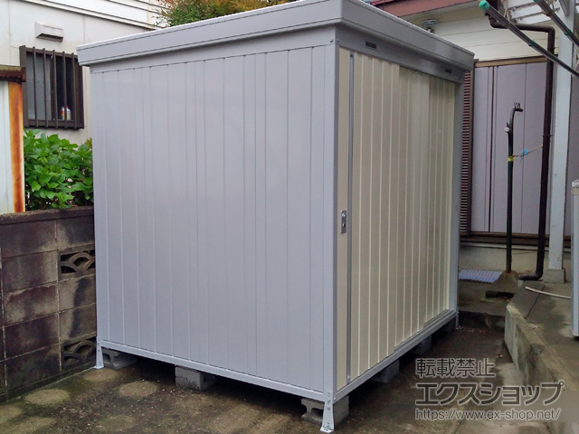 神奈川県横浜市のの物置・屋外倉庫 ネクスタ 一般型 2210×1790×2020 （NXN-40S） NXN-40S-FW 施工例