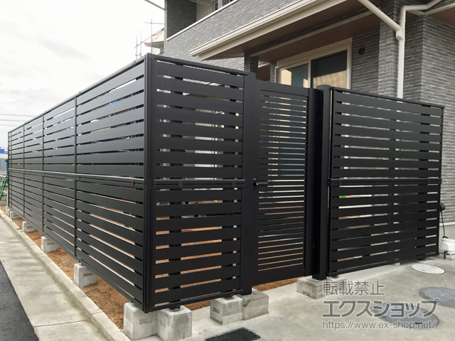 香川県高松市ののフェンス・柵 シンプレオフェンスSY1型 横スリット 2段支柱 自立建て用（パネル2段） 施工例