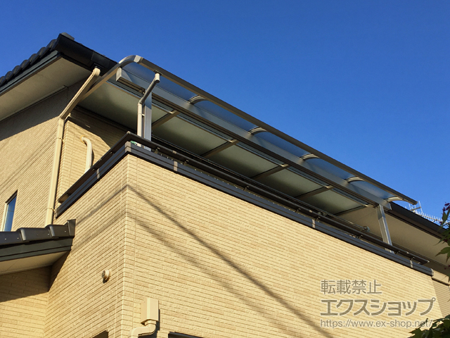 兵庫県高砂市ののバルコニー・ベランダ屋根 ソラリア R型 屋根タイプ 単体 積雪〜20cm対応 施工例
