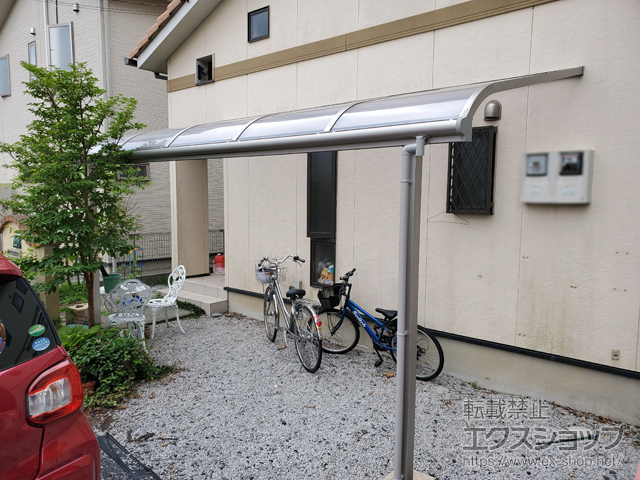 埼玉県熊谷市ののテラス屋根 ソラリア R型 テラスタイプ 単体 積雪〜20cm対応 施工例