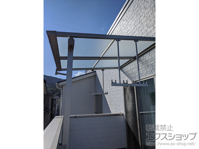 滋賀県大津市ののバルコニー・ベランダ屋根 ソラリア F型 屋根タイプ 単体 積雪〜20cm対応 施工例