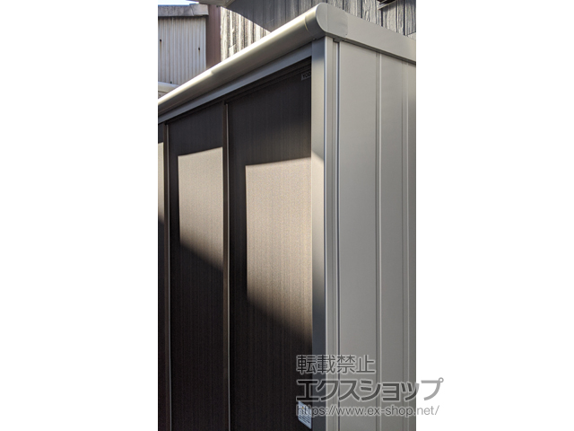 埼玉県川口市のの物置・屋外倉庫 エスモ 一般型 1797×650×1959 ESE-1806A-DW 施工例