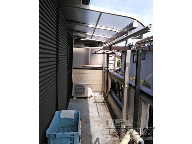 埼玉県行田市ののバルコニー・ベランダ屋根 ソラリア R型 屋根タイプ 単体 積雪〜20cm対応 施工例