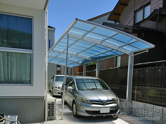 埼玉県さいたま市ののカーポート レイナポートグラン 縦連棟　積雪〜20cm対応 施工例