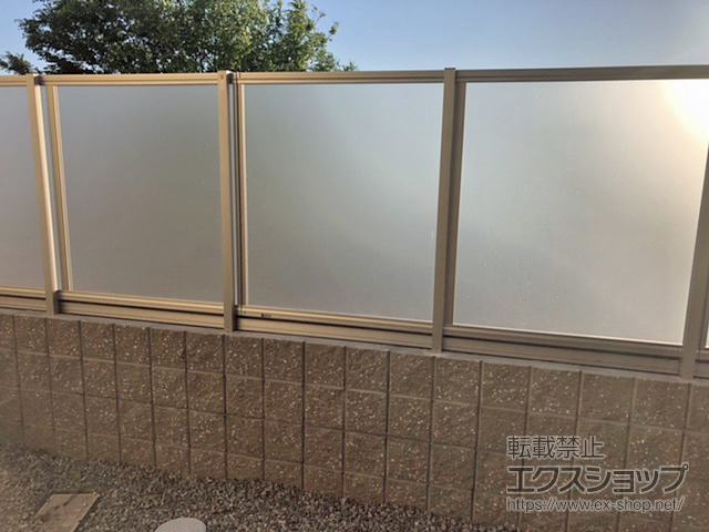 石川県金沢市ののフェンス・柵 シンプレオフェンスP1型 目隠しポリカパネル 自由柱施工 施工例