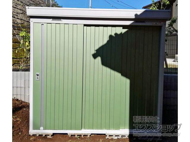 神奈川県横浜市のの物置・屋外倉庫 ネクスタ 一般型 2210×1370×2020（NXN-30S） NXN-30S-OG 施工例