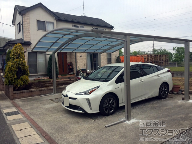 埼玉県加須市ののカーポート レイナツインポートグラン　積雪〜20cm対応 施工例