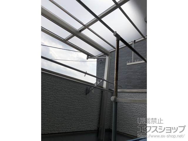京都府宇治市ののバルコニー・ベランダ屋根 ソラリア F型 屋根タイプ 単体 積雪〜20cm対応 施工例