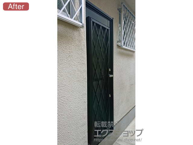 兵庫県神戸市のLIXIL リクシル（トステム）の玄関ドア リシェント勝手口ドア アルミSG仕様 ランマ無L C型 施工例