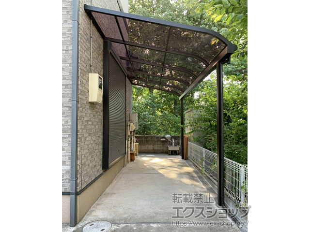 埼玉県川越市ののテラス屋根 ソラリア R型 テラスタイプ 単体 積雪〜20cm対応 施工例