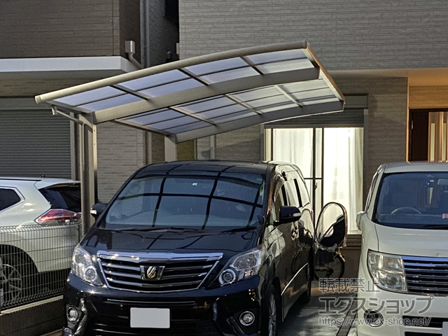 東京都足立区ののカーポート ネスカR (ラウンドスタイル) 積雪〜20cm対応 施工例