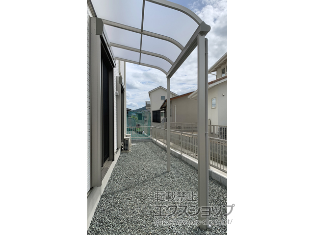 山口県山口市ののテラス屋根 ソラリア R型 テラスタイプ 単体 積雪〜20cm対応 施工例