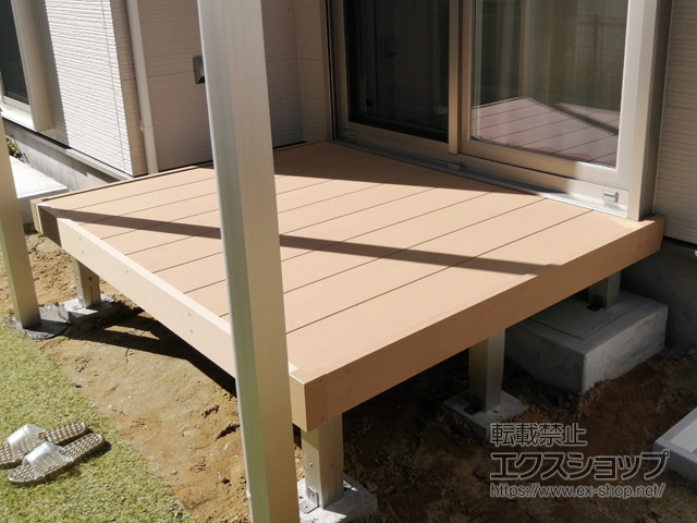 三重県四日市市ののウッドデッキ リウッドデッキ 200 施工例