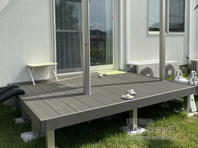 佐賀県武雄市ののウッドデッキ リウッドデッキ 200＋ リウッド ステップ5型 Sタイプ 2段 施工例