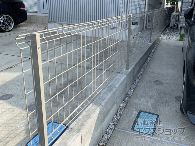 神奈川県座間市ののフェンス・柵 ハイグリッドフェンスUF8型 フリーポールタイプ 施工例