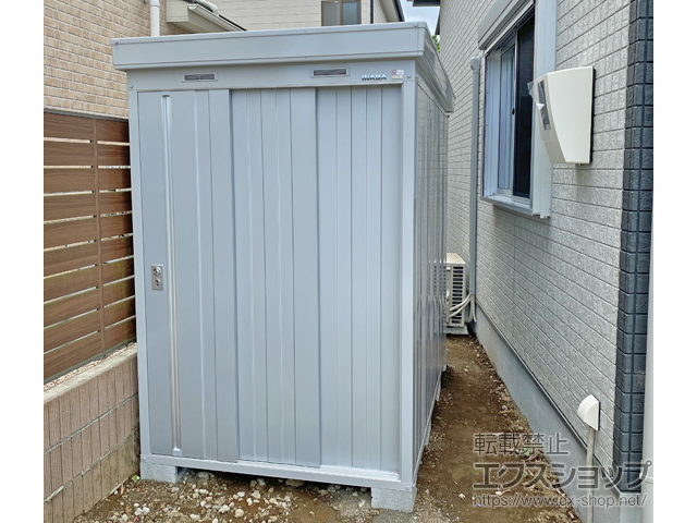 埼玉県桶川市のの物置・屋外倉庫 ネクスタ 一般型 1370×2210×2020（NXN-30CS） NXN-30CS-FS 施工例