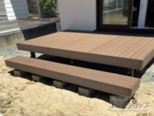 福島県福島市ののウッドデッキ 樹ら楽ステージ 木彫 施工例