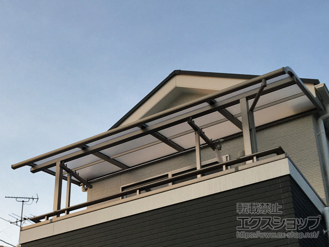 大阪府大東市ののバルコニー・ベランダ屋根 スピーネ R型 屋根タイプ 単体 積雪〜20cm対応 施工例