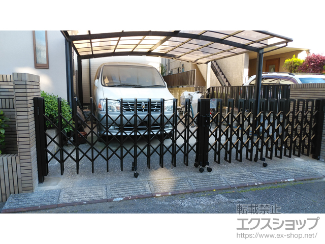 千葉県市川市ののカーゲート トリップゲートII 3型 ストロング ノンレール 両開き 5012W 施工例