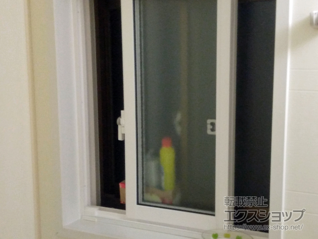 福岡県八女市のの二重窓（内窓） インプラス ダストバリア仕様 引違い窓 浴室仕様 ユニットバス納まり 2枚建 施工例