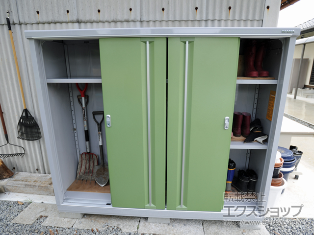 宮崎県宮崎市のの物置・屋外倉庫 シンプリー 一般型 1940×515×1603 MJX-195D-LG 施工例