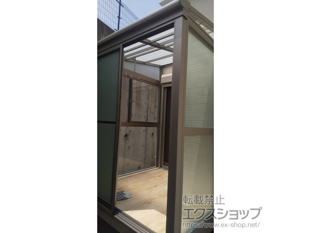 兵庫県神戸市ののテラス囲い・サンルーム サニージュ F型 床納まり ランマ無 積雪〜20cm対応 *部分入隅納まり 施工例
