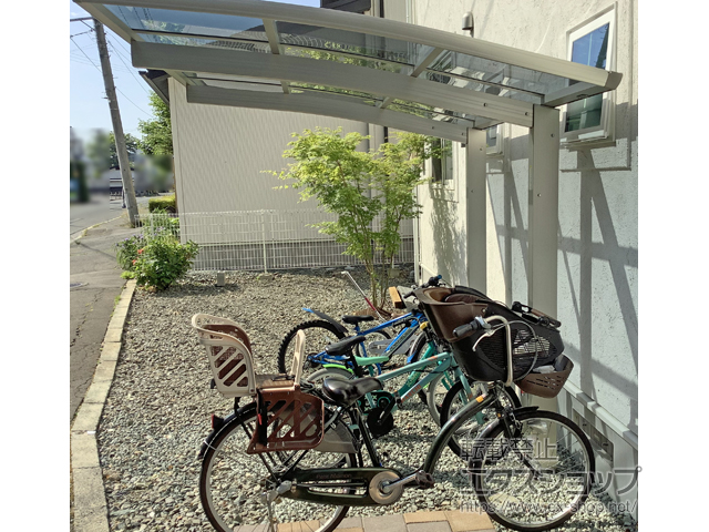 岩手県盛岡市ののサイクルポート・駐輪場 プレシオスポート ミニ 積雪〜20cm対応 施工例